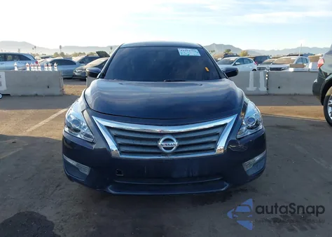 2015 Nissan Altima 2.5 S из США, поврежденный, VIN 1N4AL3AP2FC484095